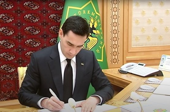 Президент Туркменистана ознакомился с положением дел в регионах
