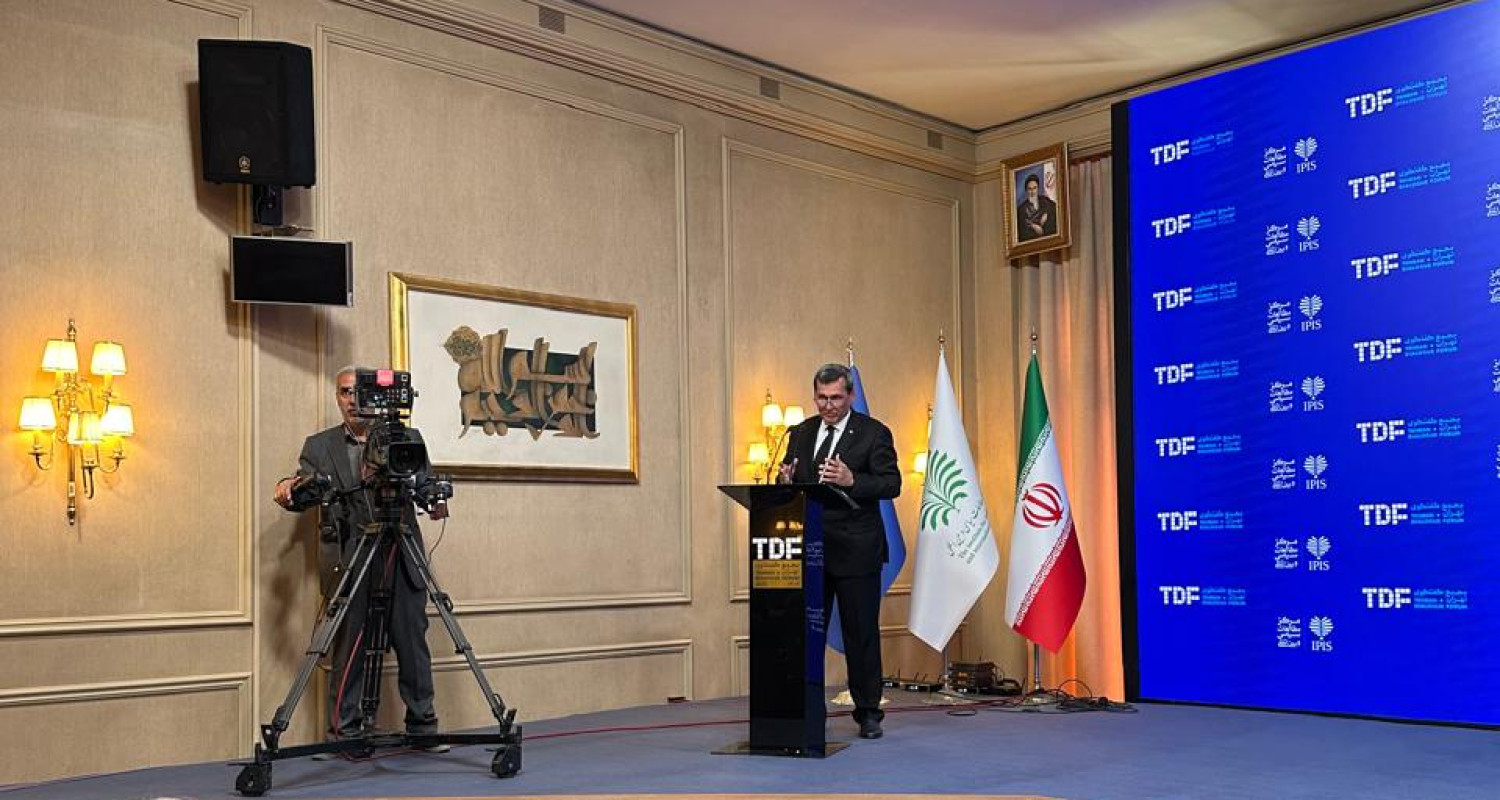 Türkmenistanyň daşary işler ministri Tähran dialog forumyna gatnaşdy