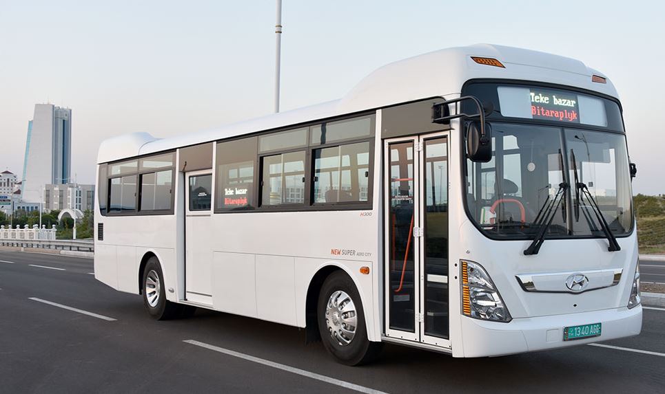 Awtobus sürüjileri işe çagyrýarys