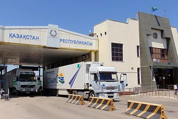 Gazagystan bilen serhetde barlag-gözegçilik işleri güýçlendirildi