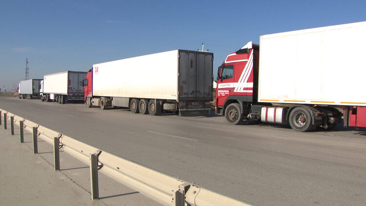 Eýrana awtoulagly ýük daşamak islegi 2 esse artdy, has depginli ösüş Germaniýada boldy