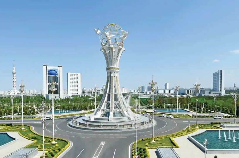 Aşgabat şäheriniň häkimligi jemagat hyzmatlaryna ýöriteleşdirilen awtoulaglary satyn alar