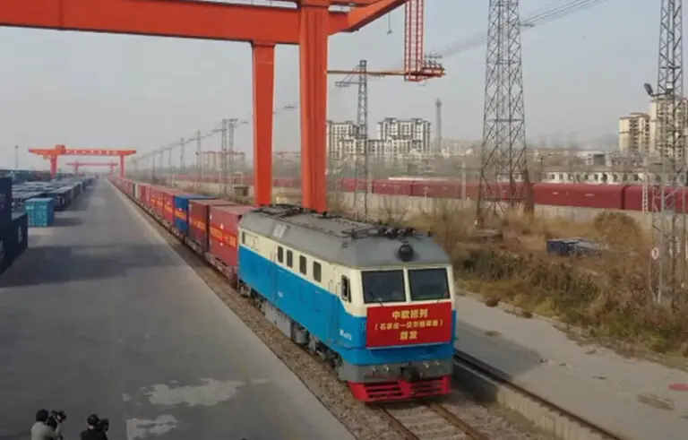 Контейнерный поезд Китай – Сербия