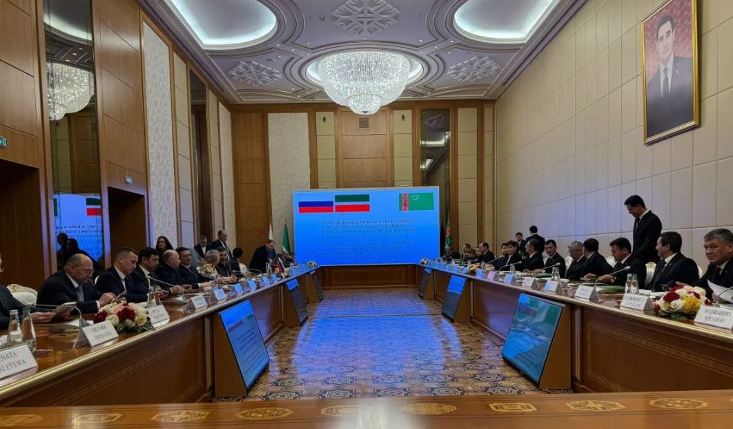 Bilelikdäki türkmen-tatar iş toparynyň onunjy mejlisi geçirildi