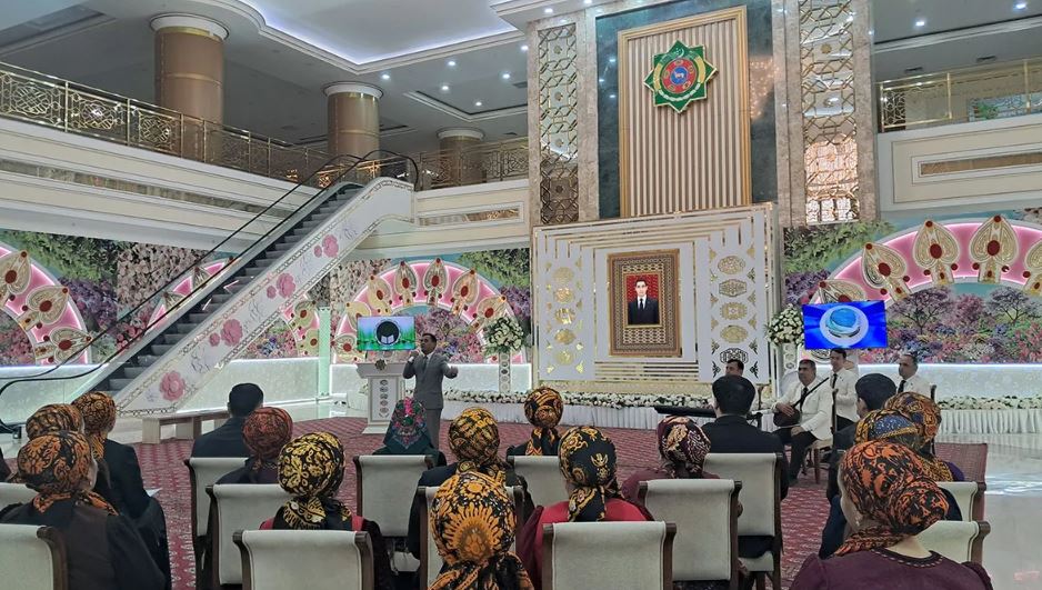 Türkmenistanda «Ýylyň ykdysatçysy» bäsleşiginiň netijeleri yglan edildi