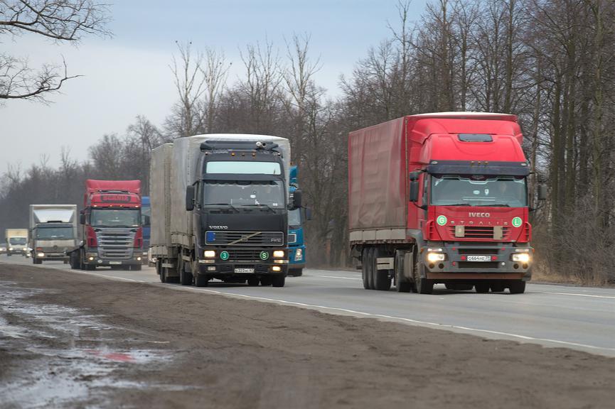 «Машина больше, чем грузов»: перевозчик объяснил низкие ставки падением на перевозку