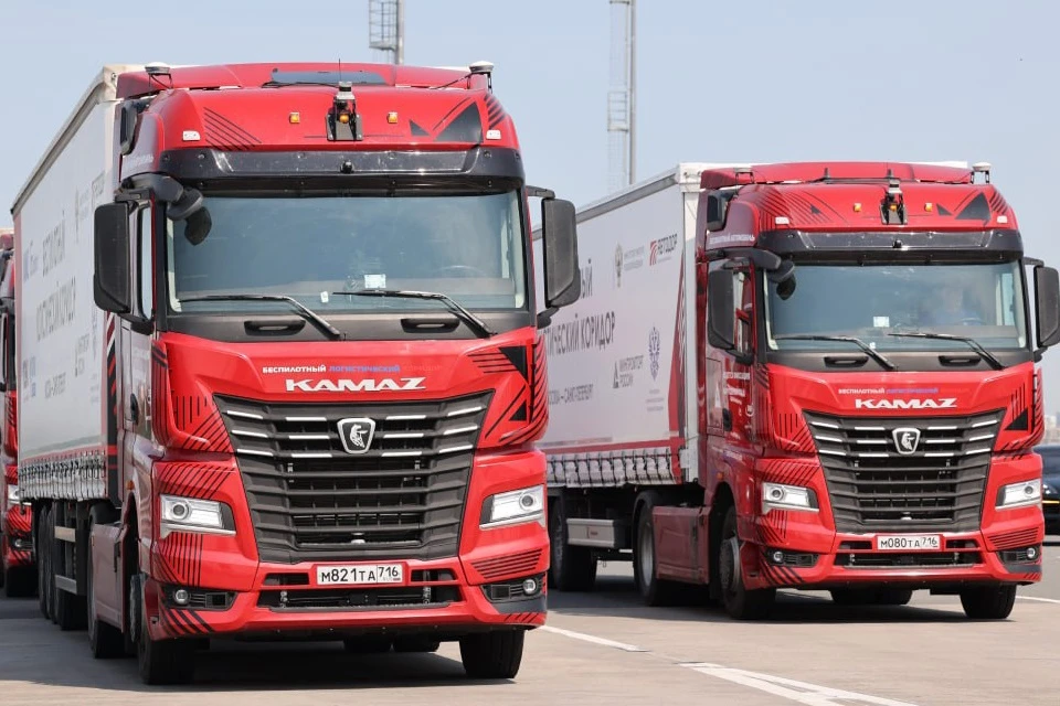 В России запустили беспилотные грузовики