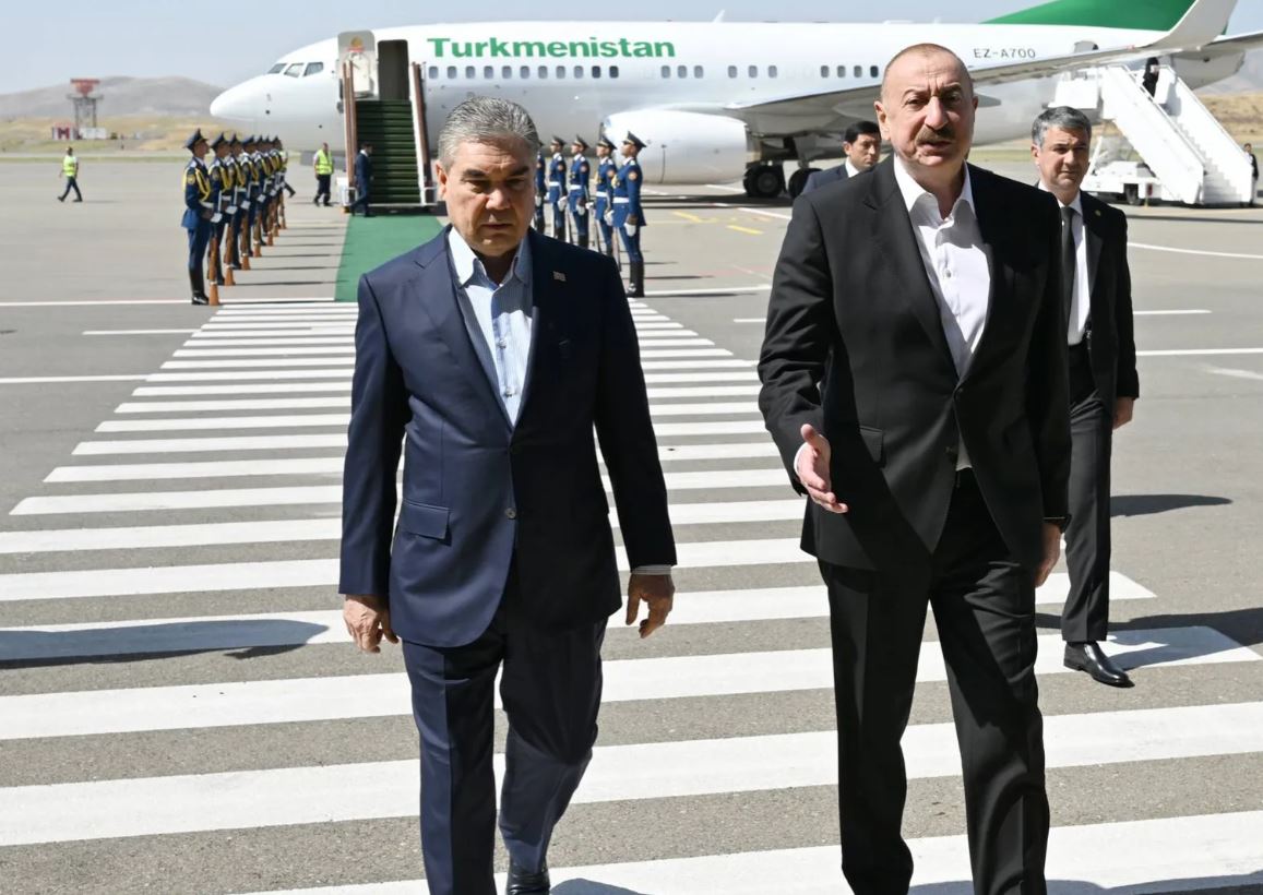 Gurbanguly Berdimuhammedow Azerbaýjanyň Fizuly etrabyna bardy