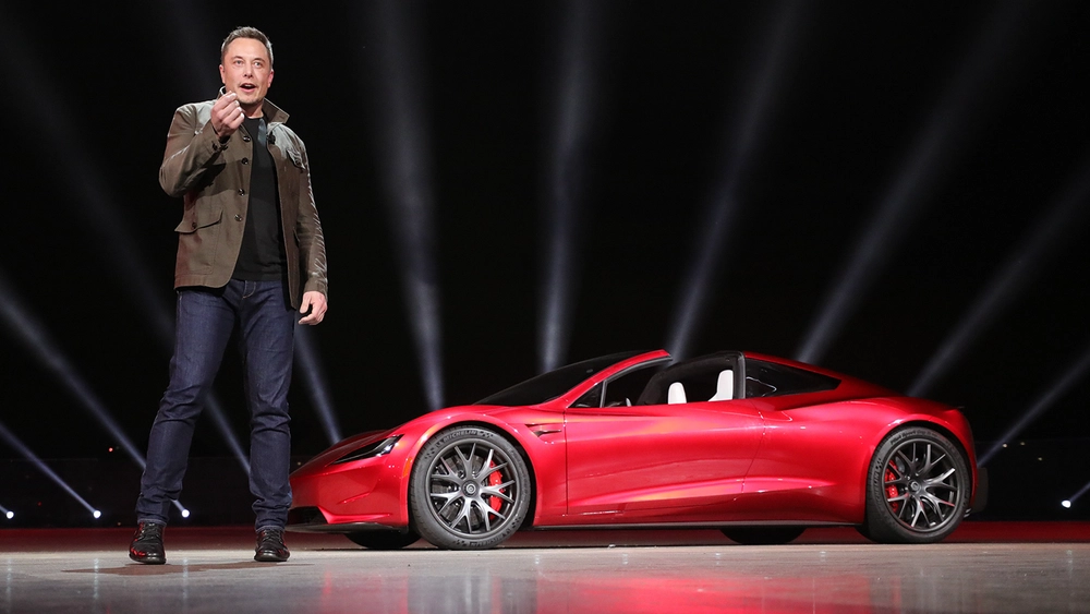 Илон Маск готовит электрокар Tesla Roadster с технологиями SpaceX