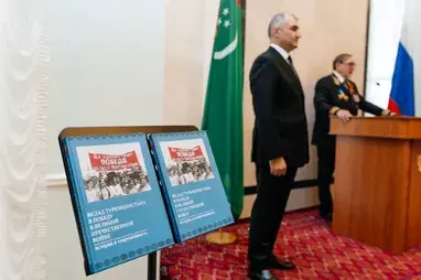 Russiýanyň Aşgabatdaky ilçihanasynda Ýeňiş güni mynasybetli kabul edişlik guraldy