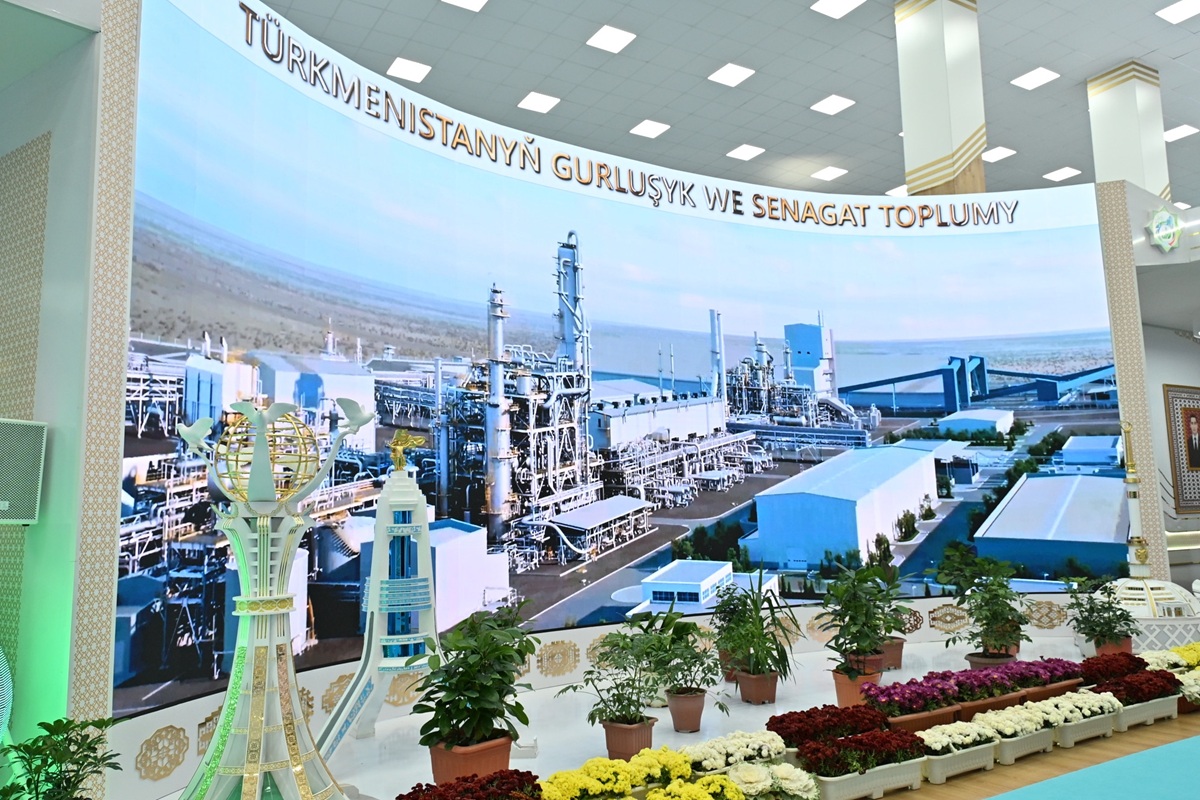 Gurluşyk we senagat toplumynyň ýylyň ilkinji iki aýyndaky görkezijileri jemlenildi