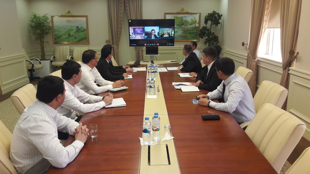 Türkmenistan we Owganystan üstaşyr ýük daşamakda hyzmatdaşlygy ösdürmegi ara alyp maslahatlaşdylar 