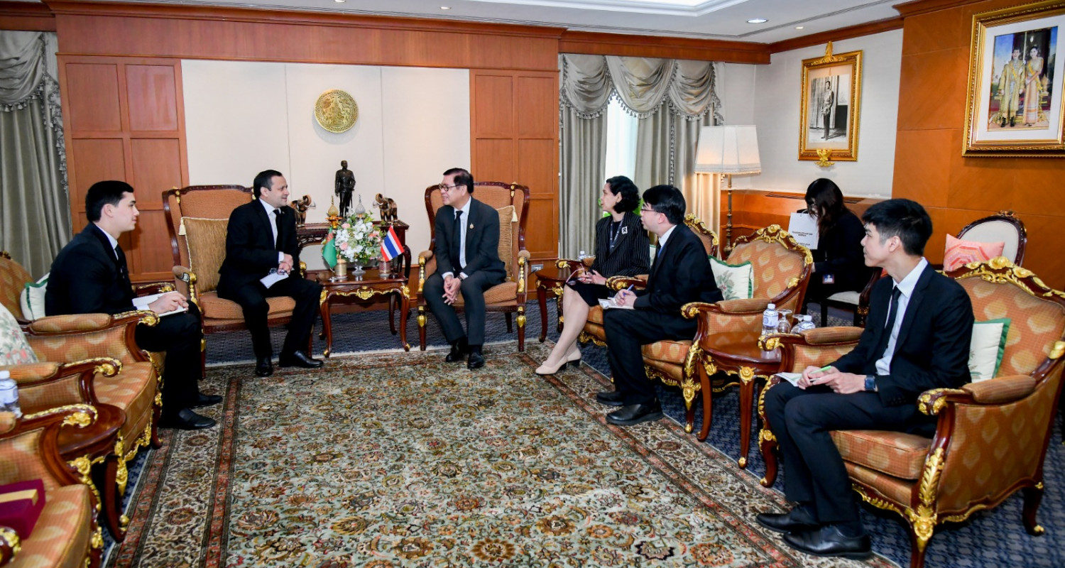 Türkmenistan bilen Tailand ýokary derejedäki saparlary işjeňleşdirmegiň mümkinçiligini maslahatlaşdylar