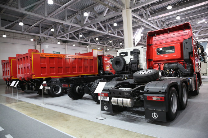 Mart aýynda Russiýanyň awtoulag bazarynda az-kem ösüş bellige alyndy